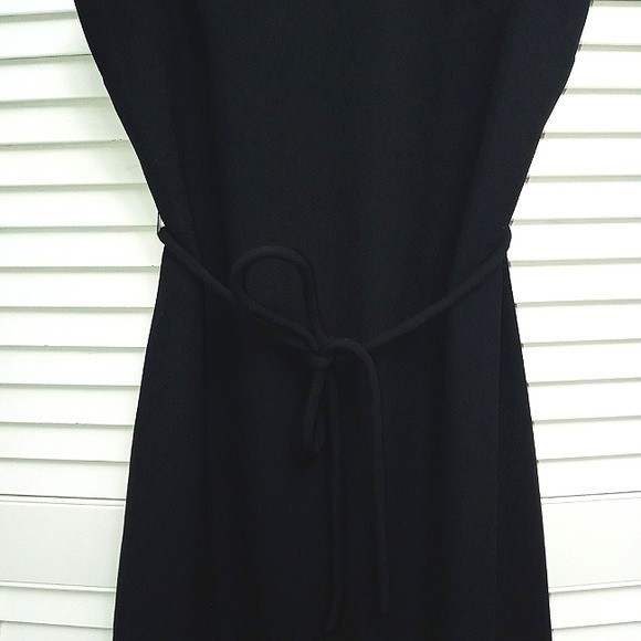 Talbots Sleeveless Belted Ruffle Botton Little Black Sheath Dress 4 - Picture 6 of 10